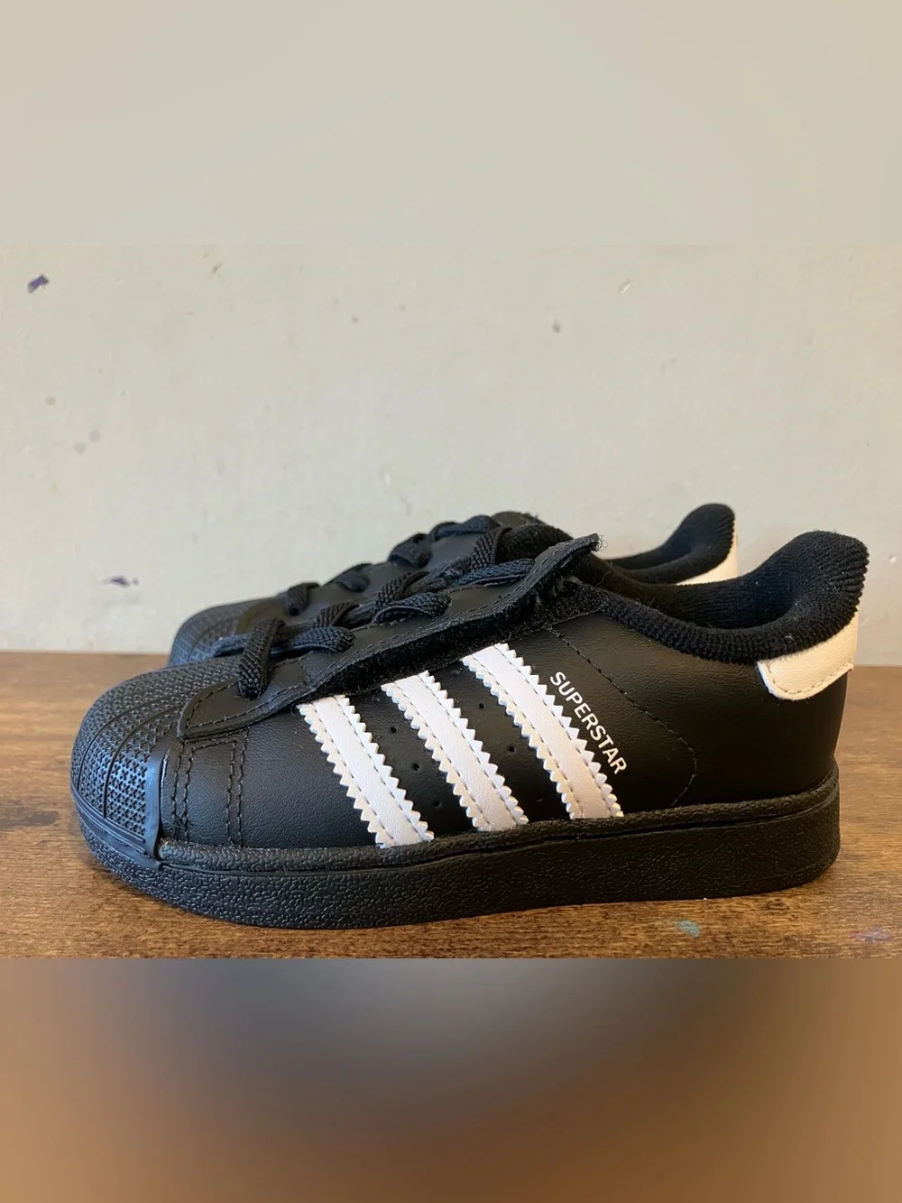 Toddler adidas allstars